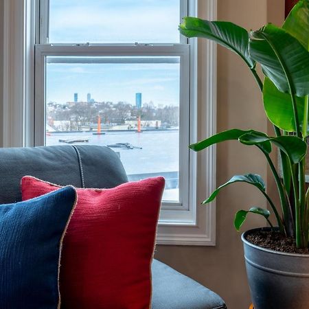 90 - 4Br Dorchester - Sleek Apt Near Marina Bay Boston Exterior photo